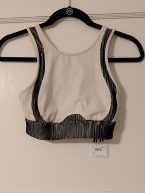 ALO Yoga Bone Size Small Electric Bra